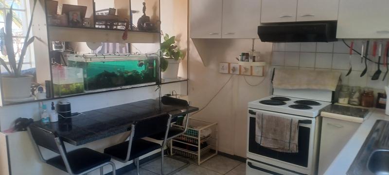2 Bedroom Property for Sale in Lakeside Western Cape